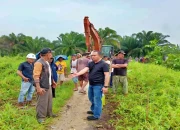 Pemdes Bunta Normalisasi Saluran PEnyebab Banjir