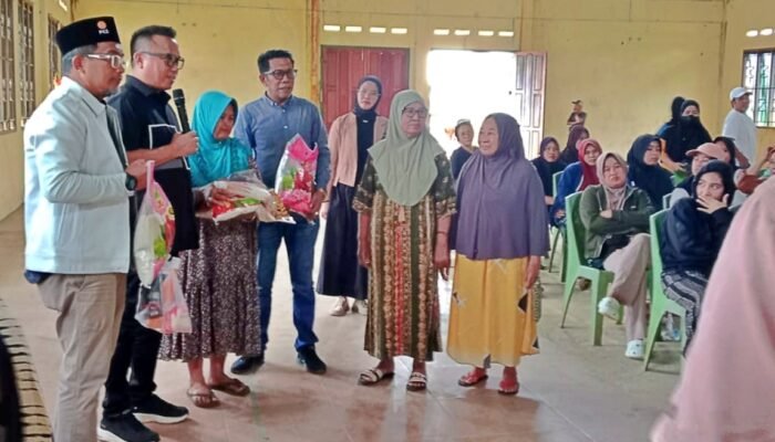 Bupati Delis Gratiskan Sembako di Reses Ketua PKS Morut