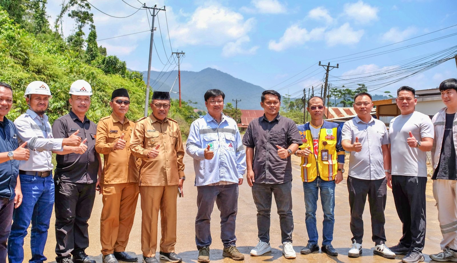 PT GNI Kolaborasi perbaiki jalan Nasional